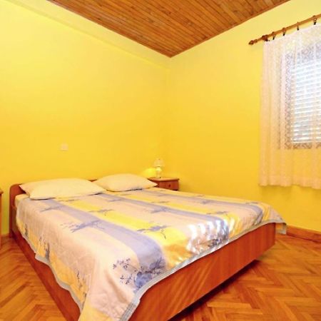 מאקרסקה Apartments Marinko מראה חיצוני תמונה