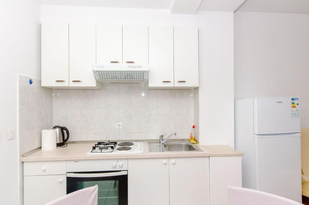 מאקרסקה Apartments Marinko מראה חיצוני תמונה
