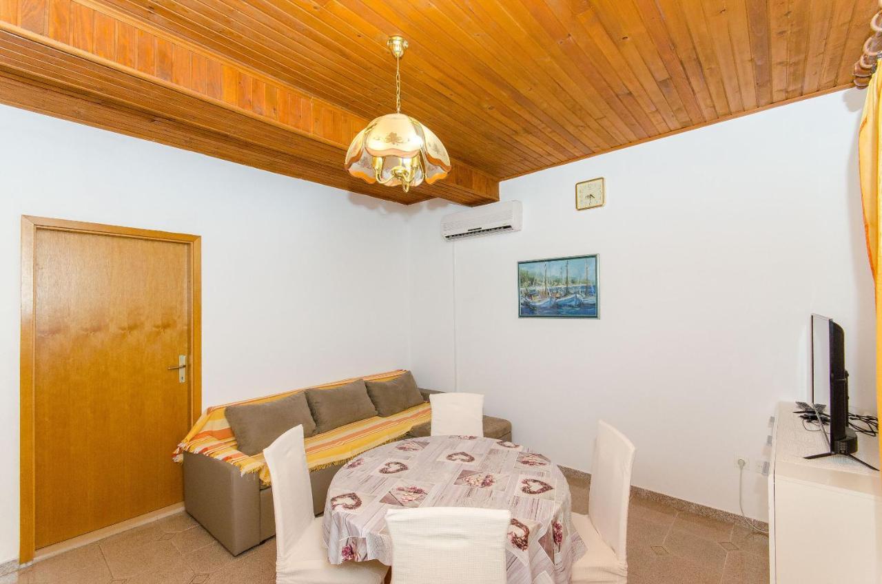 מאקרסקה Apartments Marinko מראה חיצוני תמונה