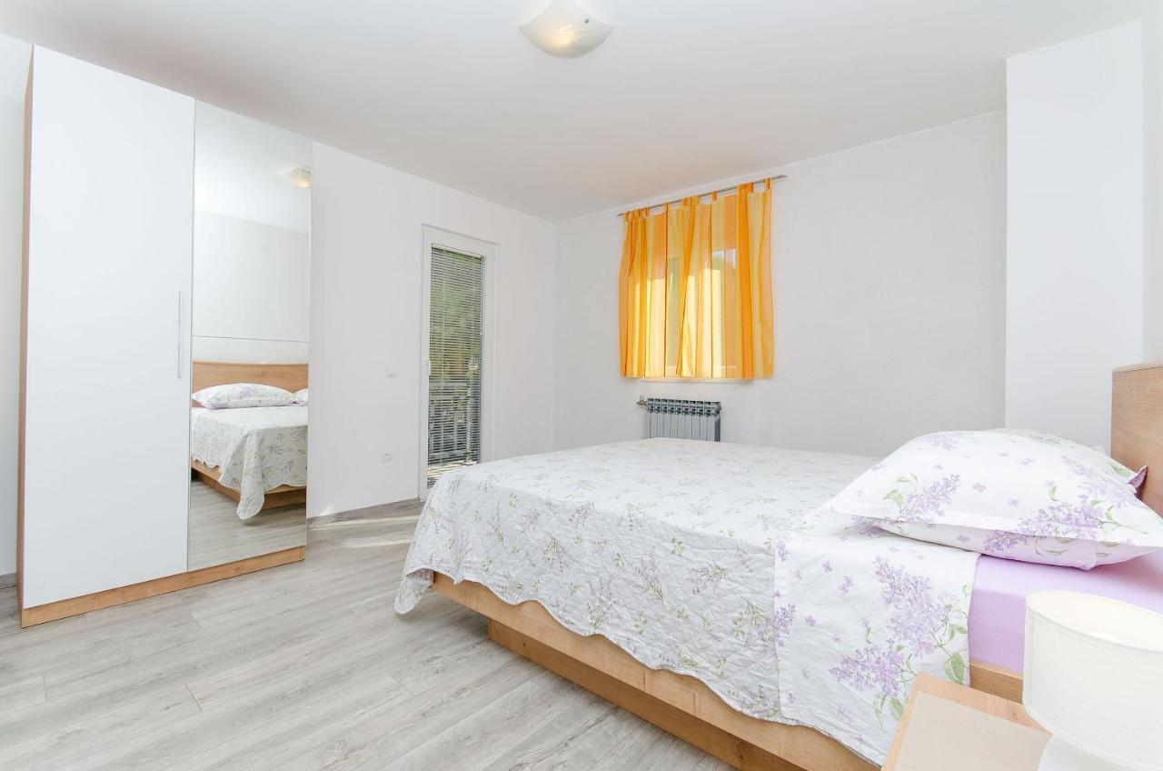מאקרסקה Apartments Marinko מראה חיצוני תמונה