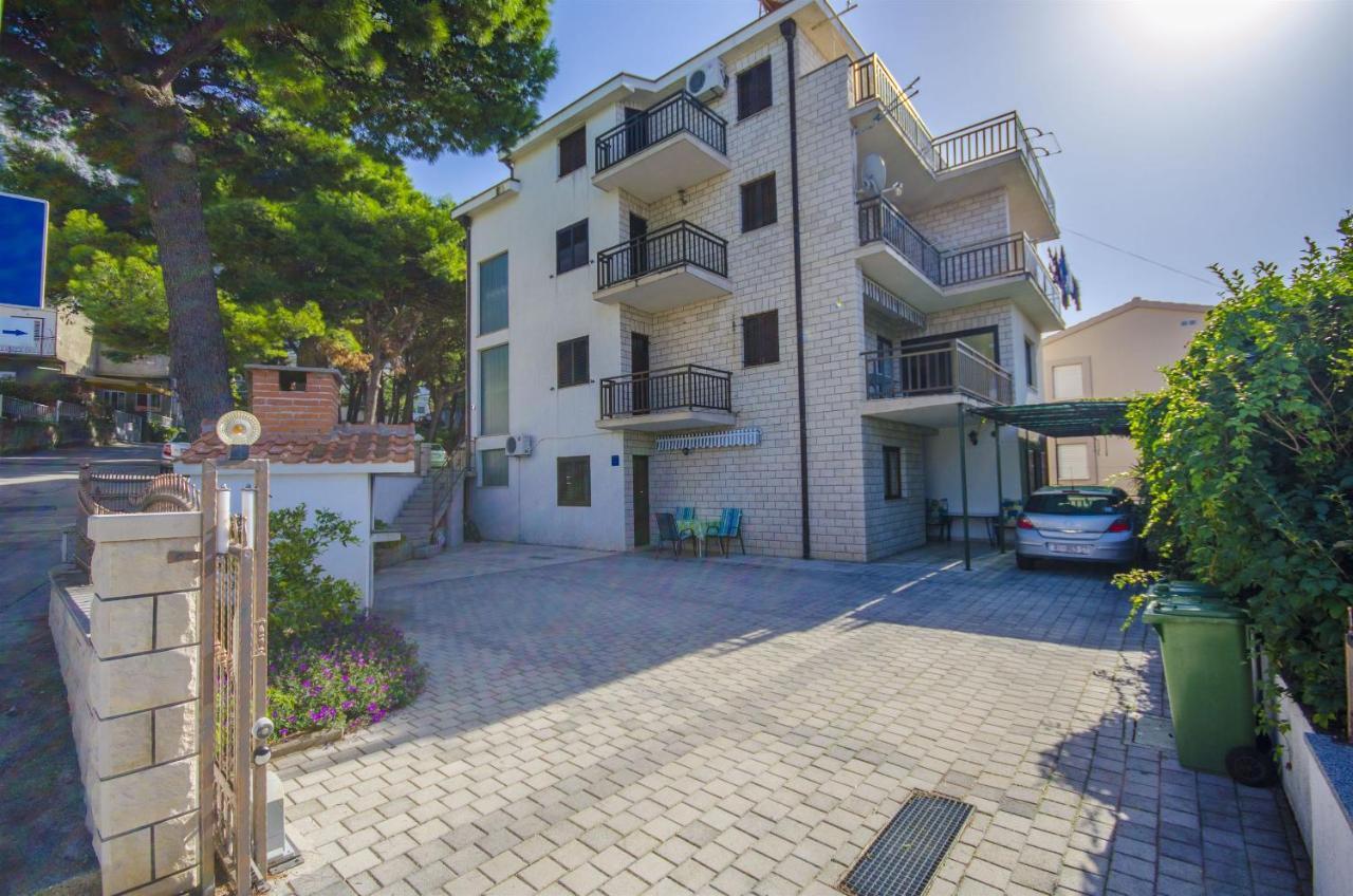 מאקרסקה Apartments Marinko מראה חיצוני תמונה